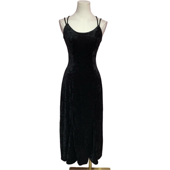 Rampage Dresses & Skirts - VTG 90’s Rampage Black Velvet Midi/Maxi Dress Sz 3